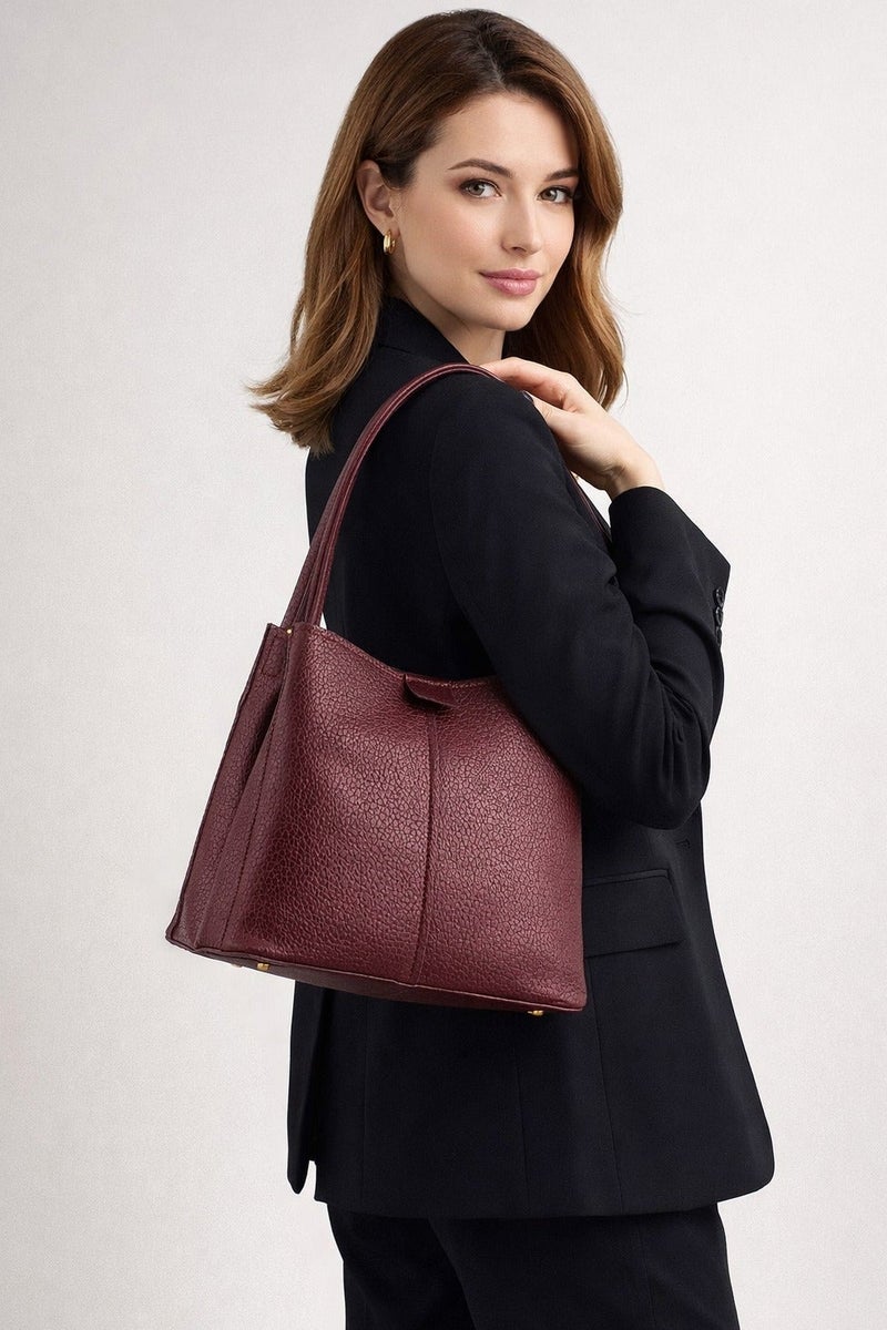 حقيبة يد نسائية فاخرة بنسيج جلدي محبب - تصميم أنيق بمقبض علوي مع 3 أقسام داخلية منظمة (لون عنابي) - Image 2